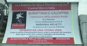 La vela pubblicitaria comparsa a Rovato