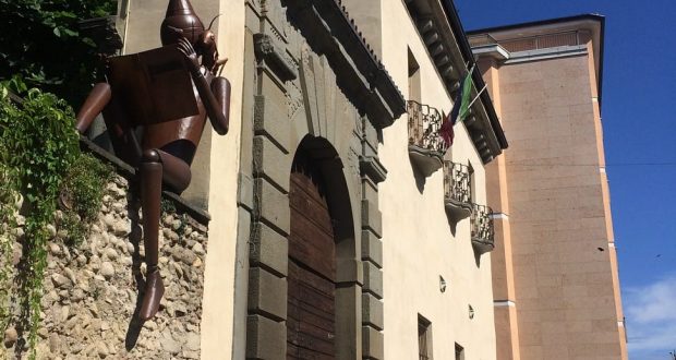 La cinta esterna della nuova biblioteca di Rovato