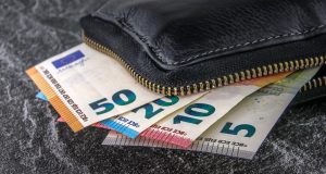 Portafoglio, foto generica da Pixabay