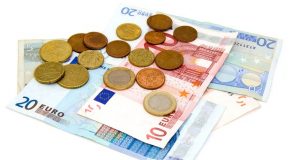 Soldi e risparmio, foto da ufficio stampa